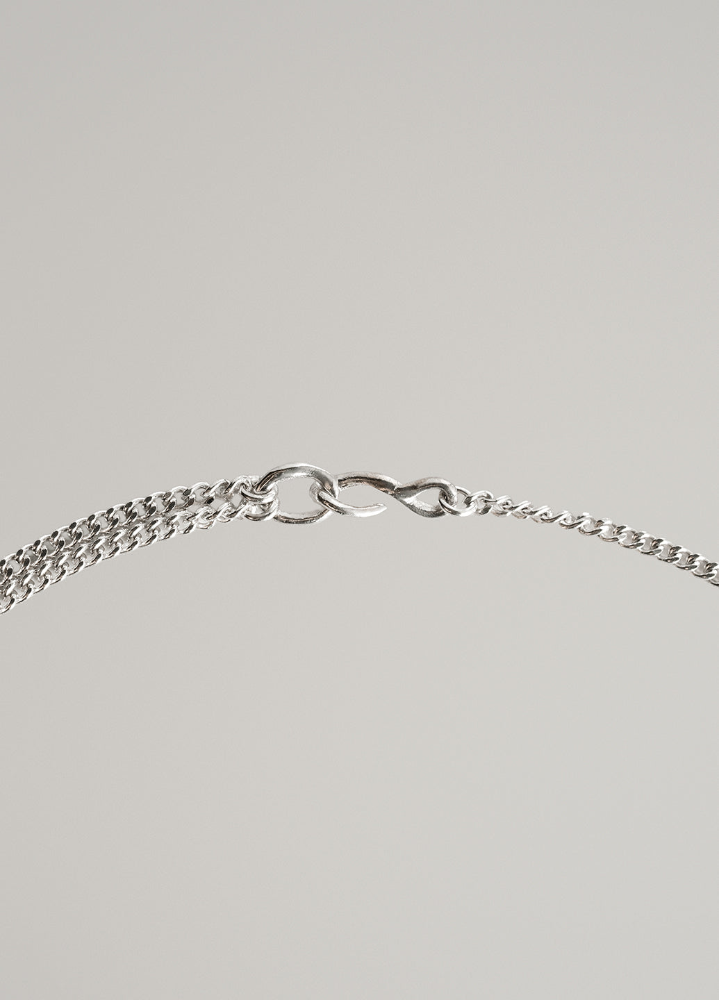 1.0 Trapa Pendant — Silver Chain