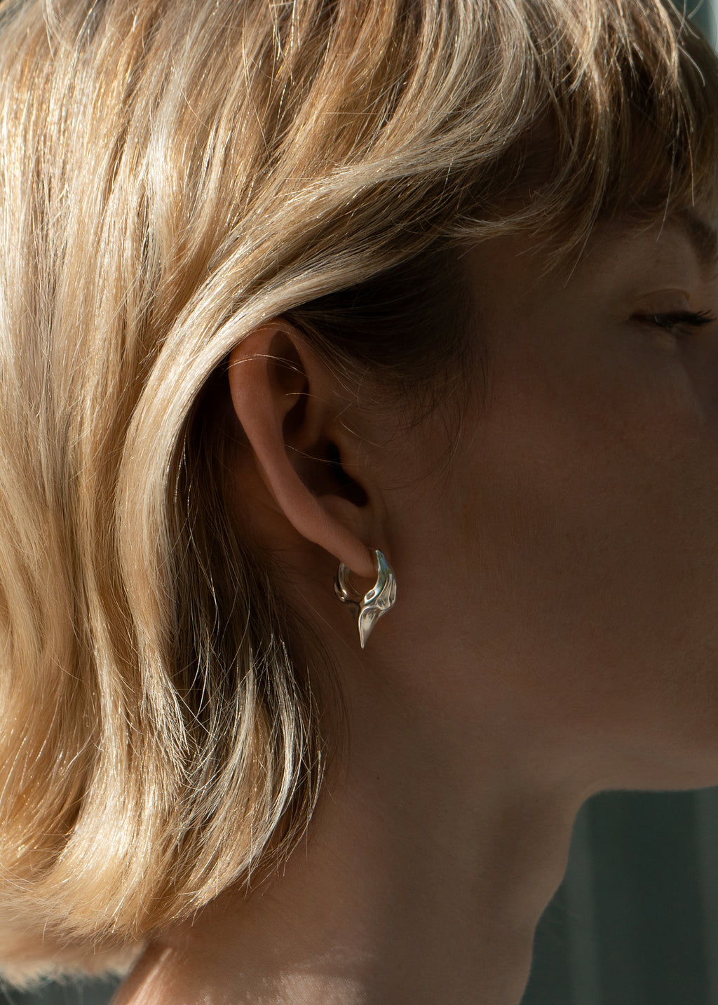 1.3 Mono Earring